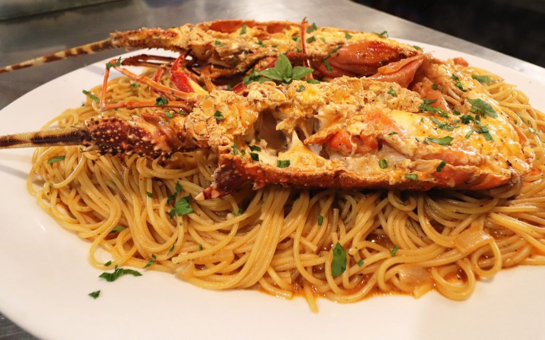 Astakomakaronada (Lobster Spaghetti)