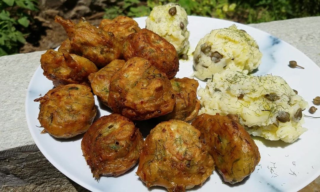 Fennel Patties and Potato with Garlic and Capers